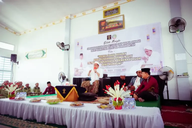 Guru Udin tausiah di Masjid At-Taubah, Lapas Narkotika Kelas IIA Karang Intan