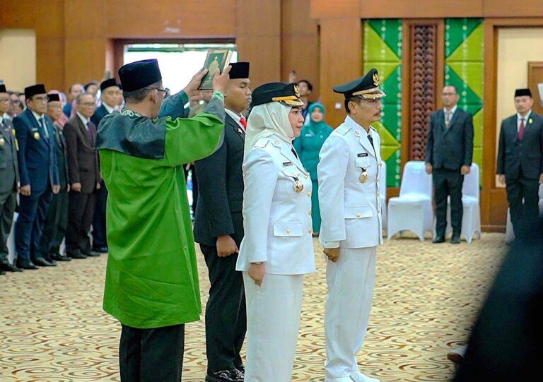 Lisa Halaby dan Wartono Resmi Memimpin Kota Banjarbaru, Ini Pesan Gubernur Kalsel
