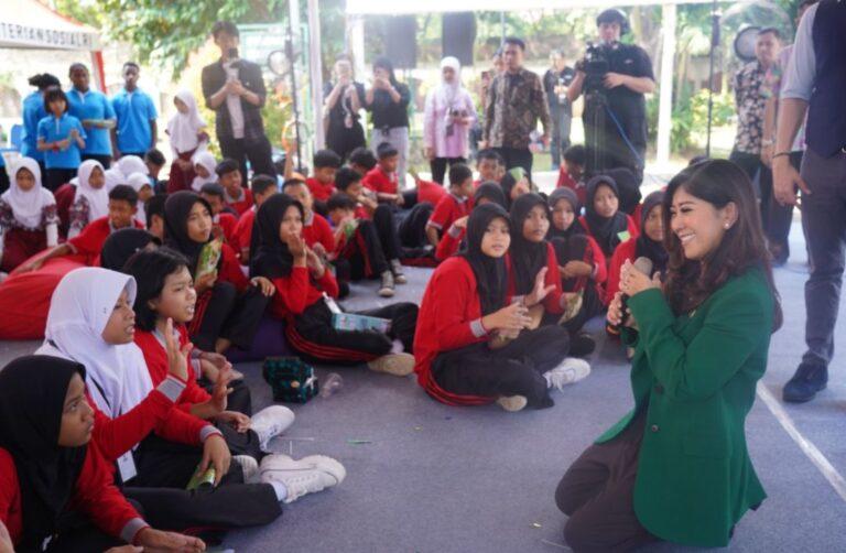 Menkomdigi Tegaskan Klasifikasi Platform Digital untuk Lindungi Anak