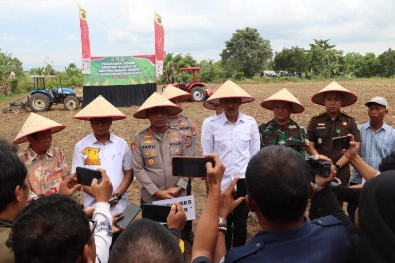 Polres Banjar Kembali Tanam Jagung Program Nasional