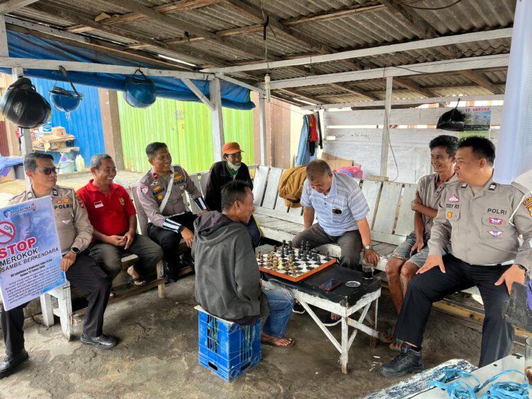 Tekan Pelanggaran Truk ODOL, Satlantas Kotabaru Gelar 'Ngobras' dengan Sopir