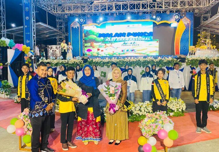 Suci Anisa Rusli Dikukuhkan sebagai Bunda Forum Anak Daerah Kotabaru